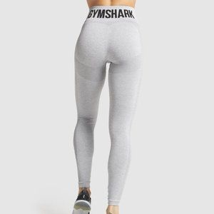 Gymshark High Wasted Flex in light grey in S